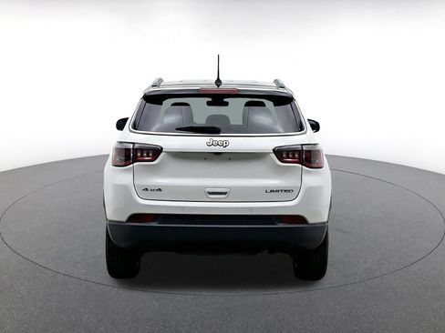 Used 2025 Jeep Compass Limited AWD/4WD image 8