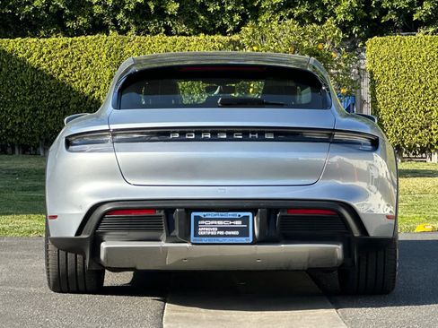 Used 2024 Porsche Taycan 4 Cross Turismo image 7