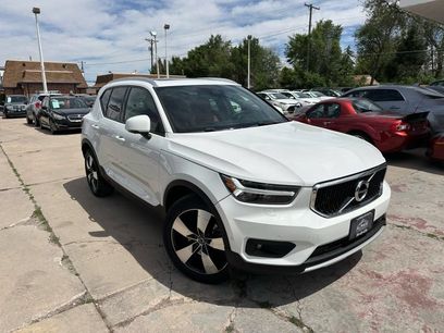 Used 2019 Volvo XC40 T5 Momentum