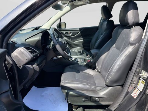 Used 2019 Subaru Forester Touring AWD/4WD image 15