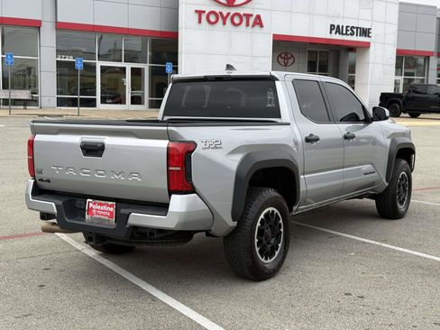 Used 2024 Toyota Tacoma TRD Off-Road AWD/4WD image 3