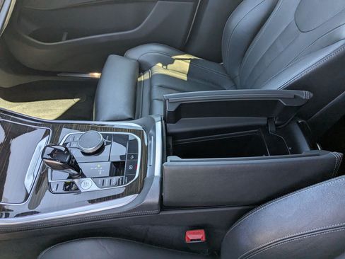 Used 2020 BMW X5 xDrive40i w/ Convenience Package AWD/4WD image 28