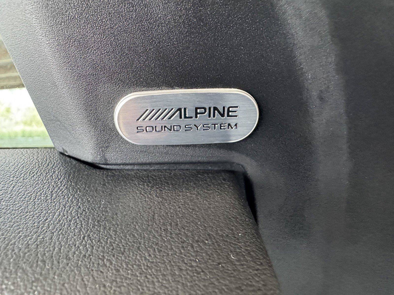 Used 2022 Dodge Charger SXT w/ Plus Group RWD image 27