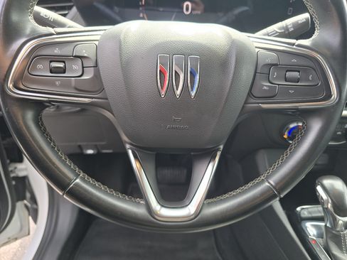 Used 2024 Buick Encore GX Preferred FWD image 28