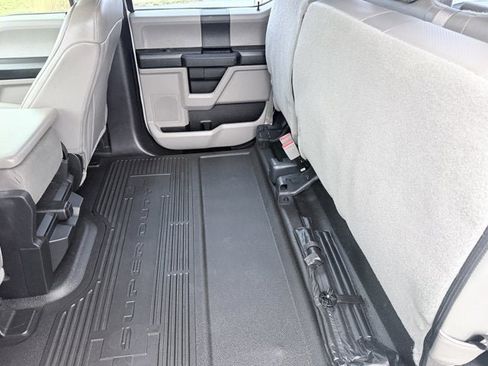 Used 2019 Ford F450 XL w/ Power Equipment Group image 25