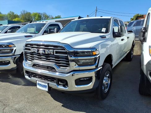 New 2026 RAM 2500 Tradesman image 2