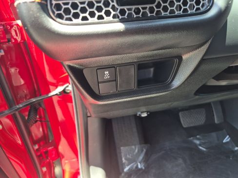 Used 2025 Honda HR-V Sport image 20