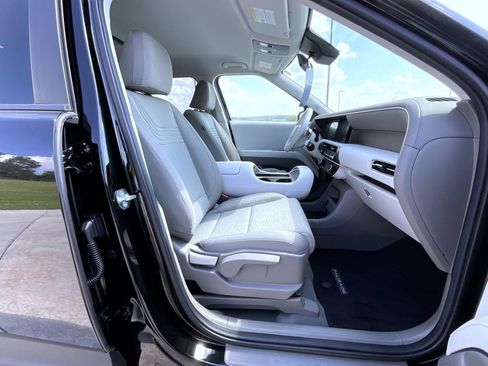 Certified 2026 Hyundai Palisade SE AWD/4WD image 16