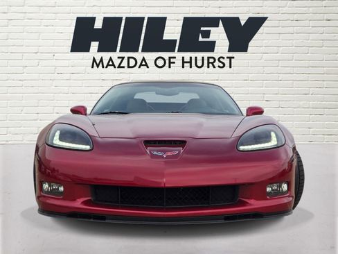 Used 2011 Chevrolet Corvette Grand Sport w/ Preferred Equipment Group RWD image 2
