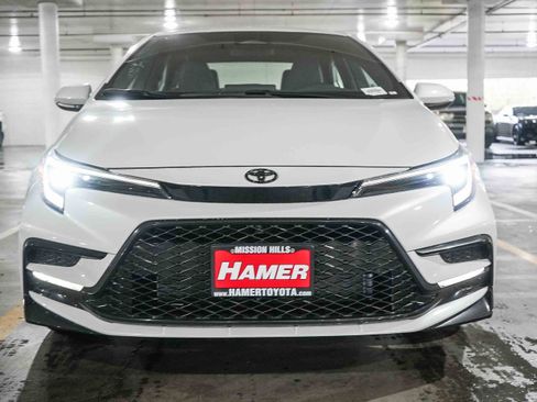 New 2026 Toyota Corolla SE image 2