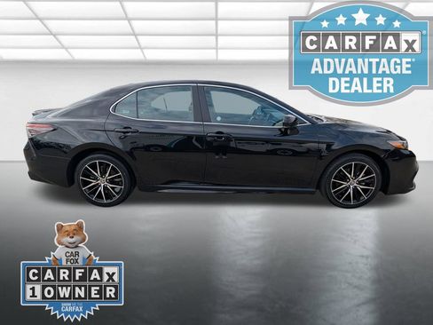 Used 2024 Toyota Camry SE FWD image 27