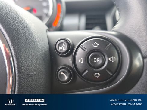 Used 2021 MINI Cooper 2-Door Hardtop image 23