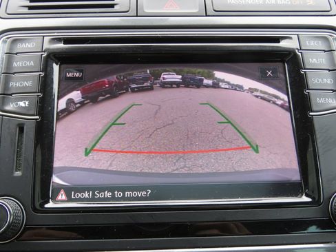 Used 2017 Volkswagen Tiguan Wolfsburg Edition AWD/4WD image 24