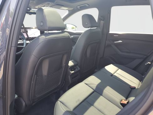 New 2027 Audi Q6 e-tron Premium Plus AWD/4WD image 14