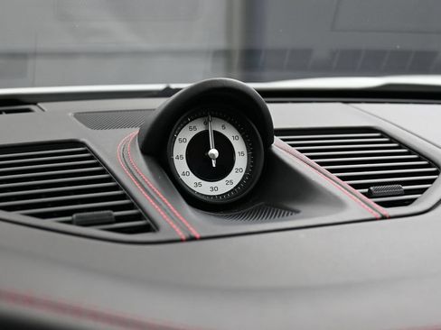 Certified 2024 Porsche 911 Carrera 4S AWD/4WD image 19