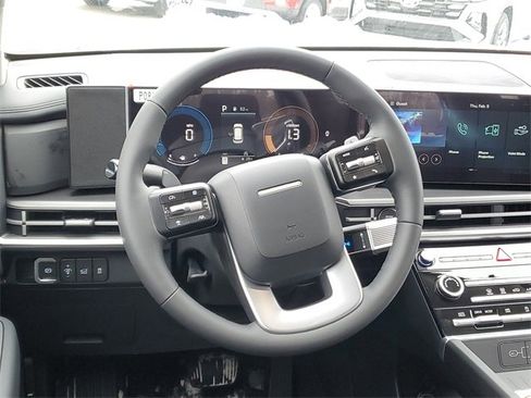 New 2026 Hyundai Santa Fe SE image 11