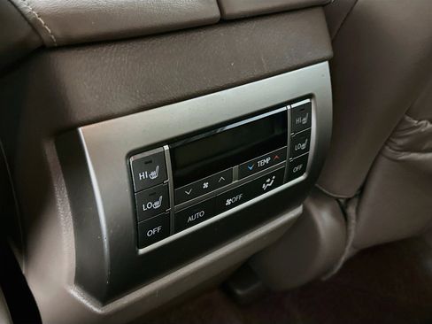 Used 2017 Lexus GX 460 Premium w/ Premium Package AWD/4WD image 28