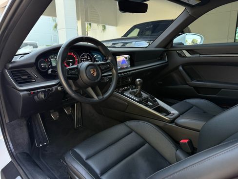 Used 2021 Porsche 911 Carrera 4S AWD/4WD image 26