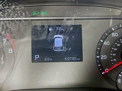 Used 2022 Kia Soul LX w/ Technology Package image 13