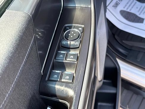 Used 2024 Ford F150 Lariat w/ Equipment Group 502A High AWD/4WD image 28