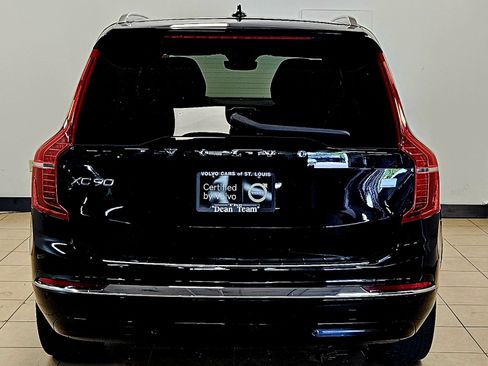 Used 2024 Volvo XC90 T8 Ultimate w/ Protection Package Premier image 7