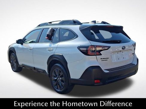 Used 2025 Subaru Outback Onyx Edition XT AWD/4WD image 4