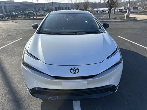 New 2026 Toyota Prius Nightshade image 3