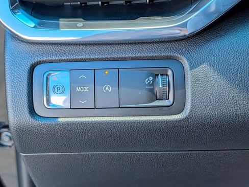 New 2026 GMC Acadia Elevation w/ Elevation Premium Package FWD image 23