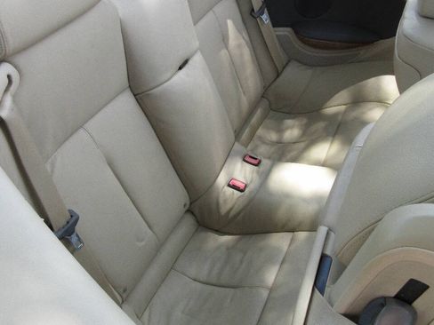 Used 2005 BMW 645Ci Convertible RWD image 17