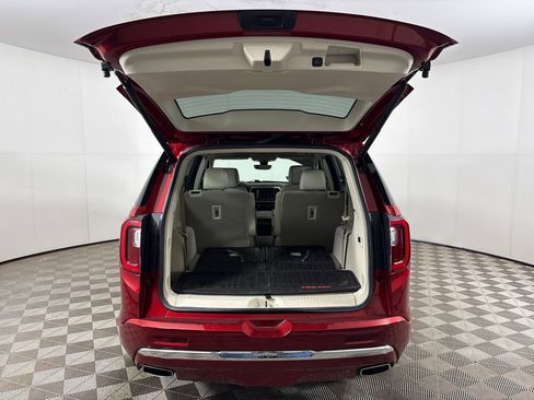 Used 2022 GMC Acadia Denali w/ Denali Ultimate Package image 28