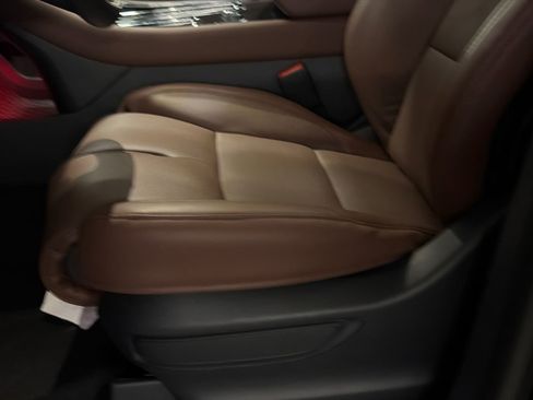 New 2026 Lincoln Aviator Reserve image 17