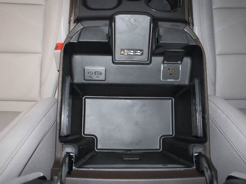 New 2026 GMC Sierra 1500 SLT w/ SLT Premium Plus Package AWD/4WD image 35