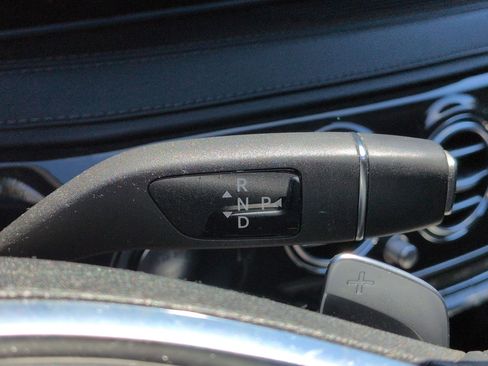 Used 2016 Mercedes-Benz S 550 Sedan image 25