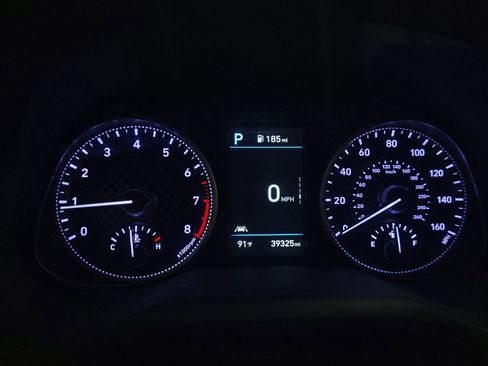 Used 2020 Hyundai Elantra Limited w/ Ultimate Package 03 FWD image 23