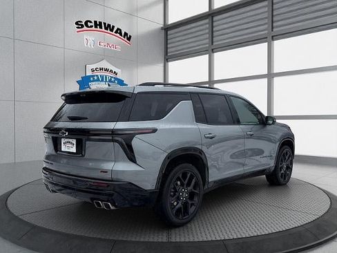Used 2024 Chevrolet Traverse RS w/ LPO, Floor Liner Package AWD/4WD image 4