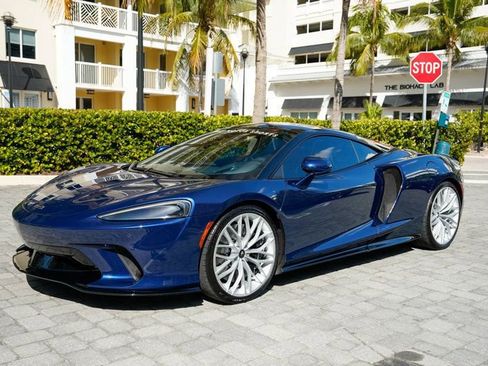 Used 2023 McLaren GT image 10