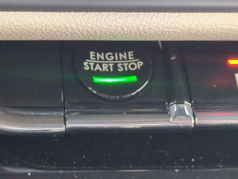 New 2026 Lincoln Corsair Premiere image 29