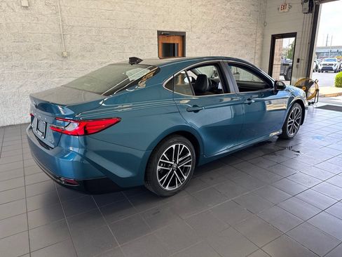 Certified 2025 Toyota Camry XLE AWD/4WD image 8