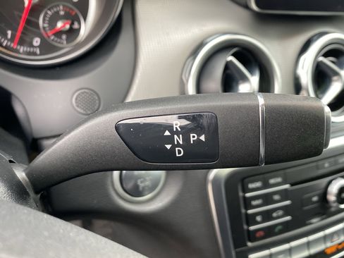 Used 2019 Mercedes-Benz GLA 250 250 image 78