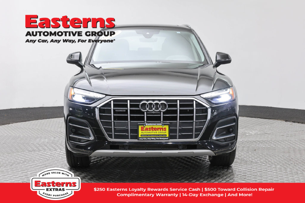 Used 2023 Audi Q5 Prestige w/ Prestige Package AWD/4WD image 3