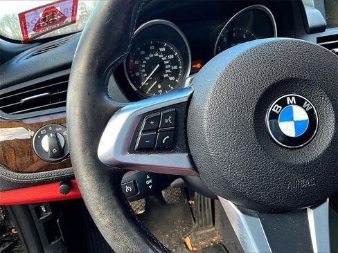 Used 2011 BMW Z4 sDrive30i w/ Premium Pkg image 14