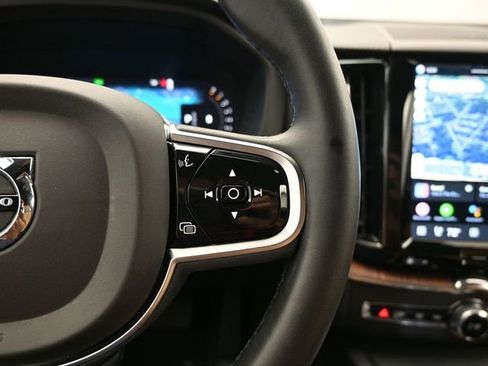 Used 2023 Volvo XC60 B6 Ultimate w/ Climate Package AWD/4WD image 25