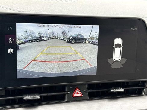 Used 2025 Kia Sportage EX image 20