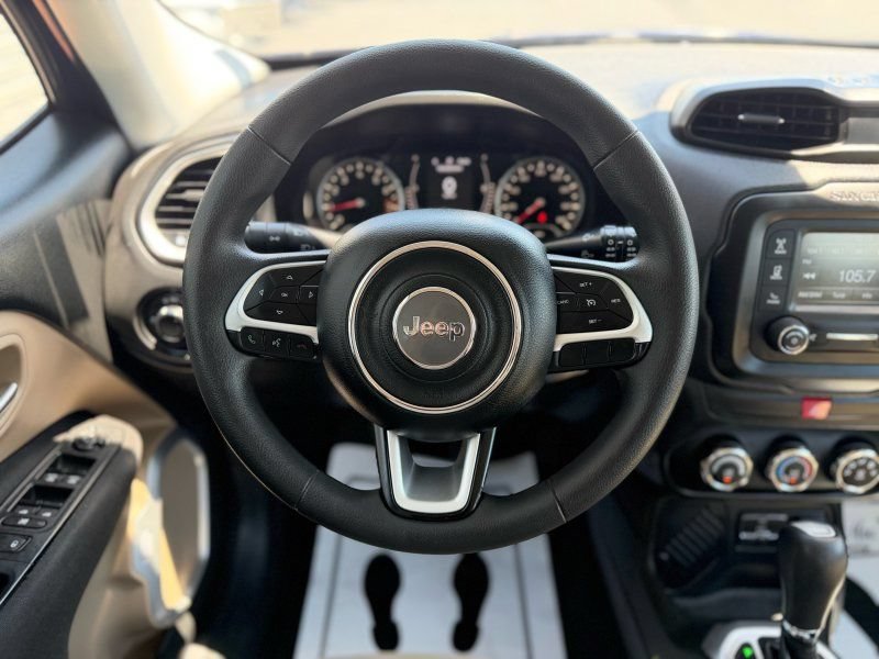 Used 2016 Jeep Renegade Sport w/ Power & Air Group FWD image 11