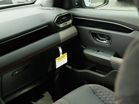 New 2026 Honda Pilot Sport image 32
