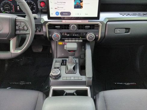 Certified 2026 Toyota Tacoma TRD Off-Road w/ TRD Off Road Upgrade Package AWD/4WD image 18