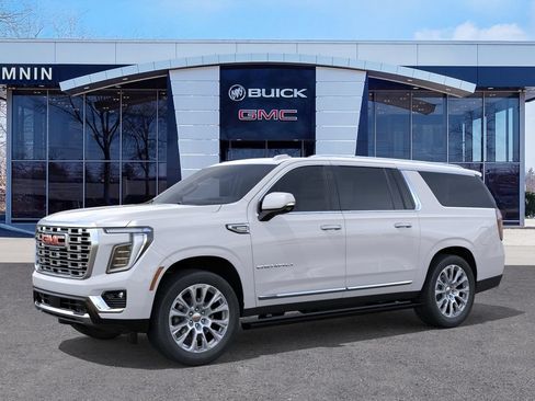 New 2026 GMC Yukon XL Denali w/ Denali Reserve Package AWD/4WD image 3