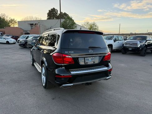 Used 2015 Mercedes-Benz GL 550 4MATIC image 6