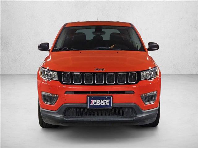 Used 2018 Jeep Compass Sport FWD image 2