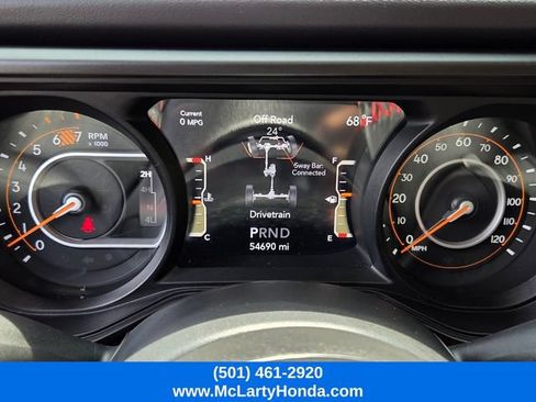 Used 2024 Jeep Wrangler Unlimited Rubicon AWD/4WD image 36